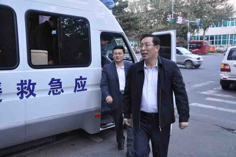 骆琳在吉林考察调研时对吉林安监应急指挥车给予充分肯定