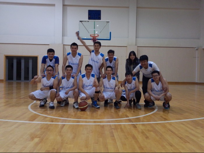 中网2013年南京高新区职工篮球赛首战告捷！