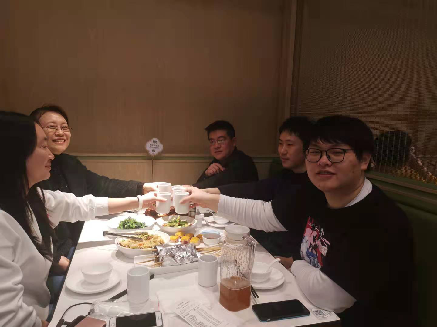 公司为春节留守员工送温暖